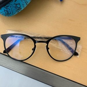 Black Transparent Glasses
